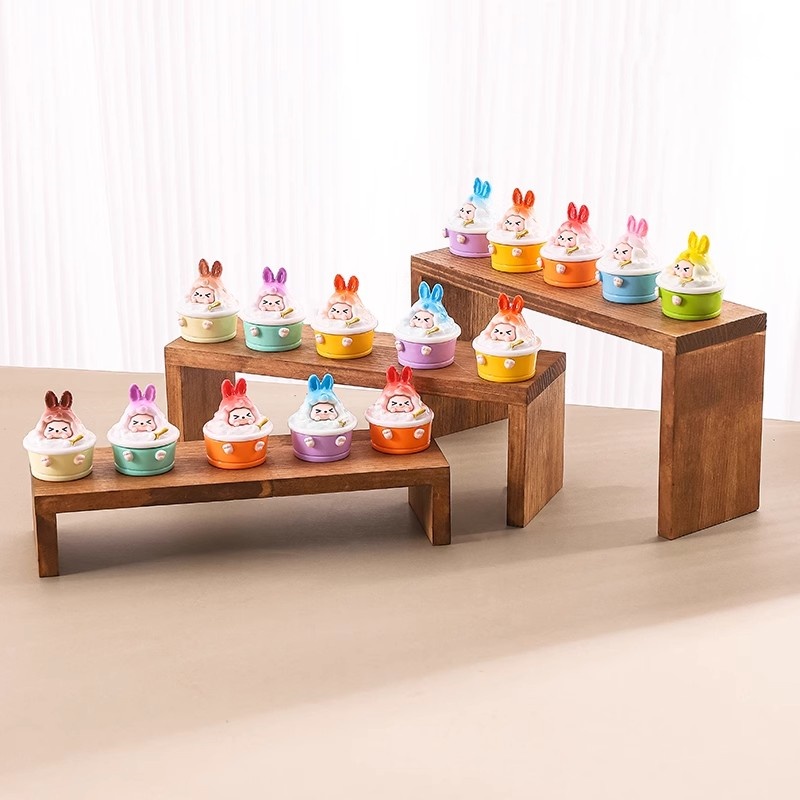 Stojak na figurki deserowe Sto – Display Risers Set recenzja i cena